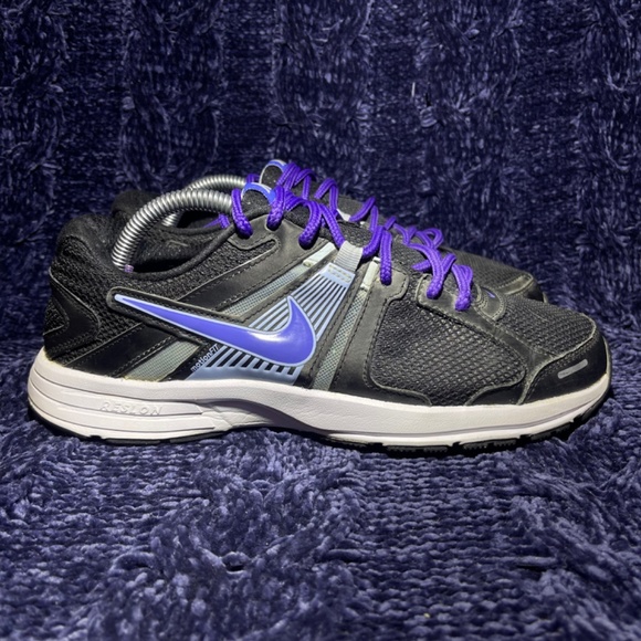 Women's Nike Dart 10 Running Shoe Black/Blue Size 10 580427-003 - Picture 3 of 8